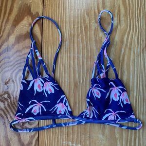 Acacia Santorini blue island orchard top